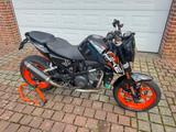 KTM 690 DUKE