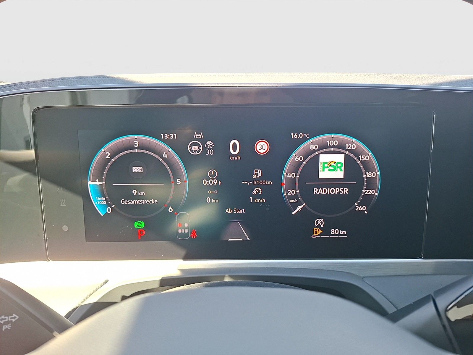Fahrzeugabbildung Volkswagen Passat Variant TDI Elegance DSG Matrix AHK Navi