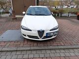 Alfa Romeo 147 1.6 TS 16V 120 - - Alfa Romeo 147: Weiß