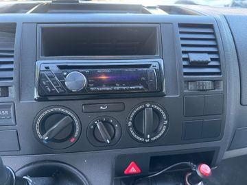 Volkswagen T5 Transporter - 12