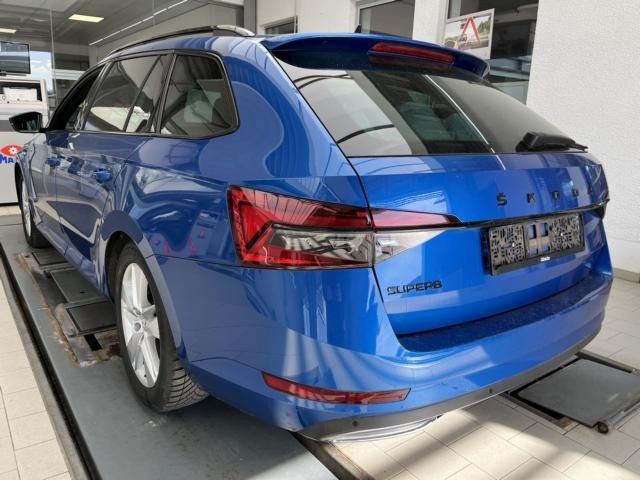 Skoda Superb - Bild 2