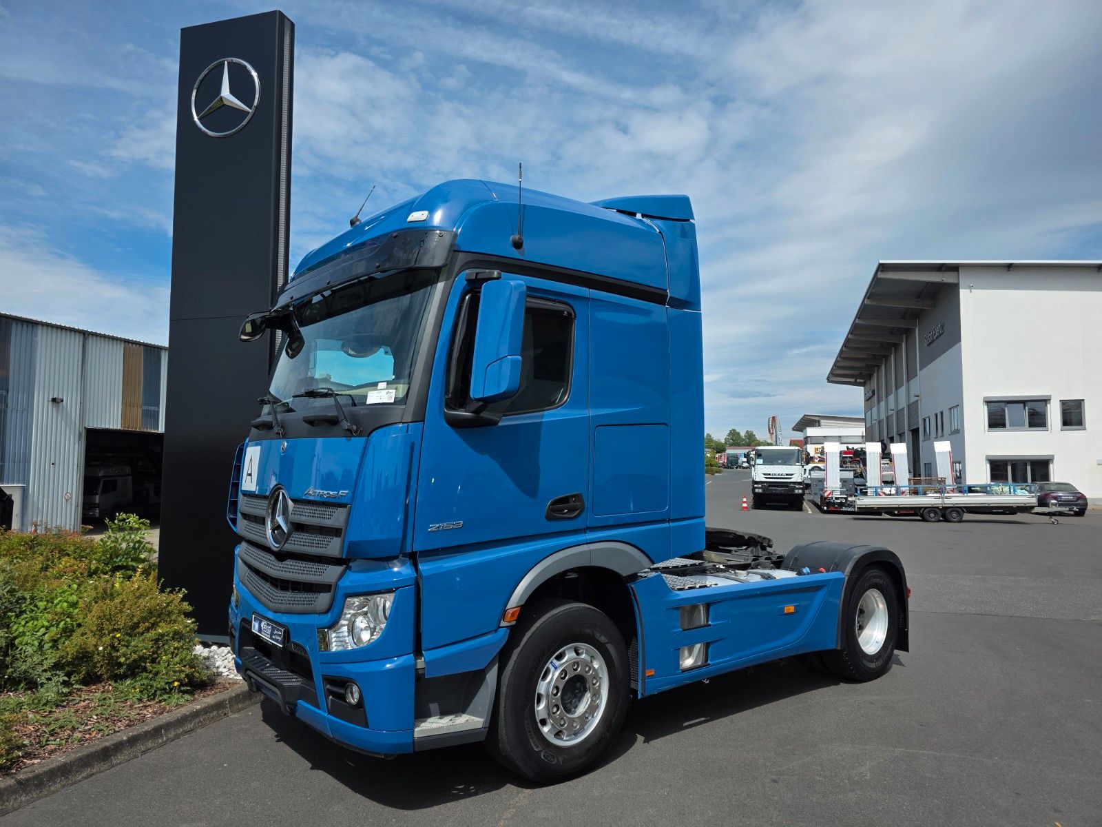 Fahrzeugabbildung Mercedes-Benz Actros 1853 LS Hydraulik Öl-Retarder Standklima