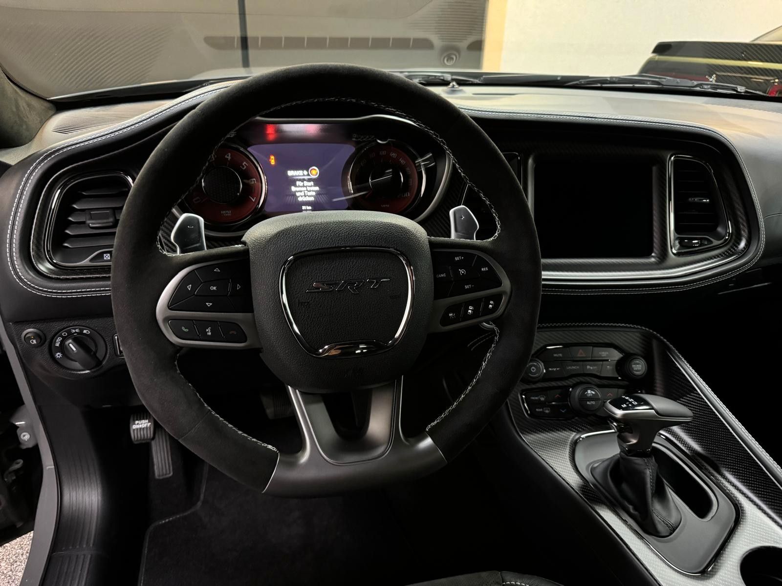 Fahrzeugabbildung Dodge CHALLENGER HELLCAT JAILBREAK -LAST CALL-CARBON