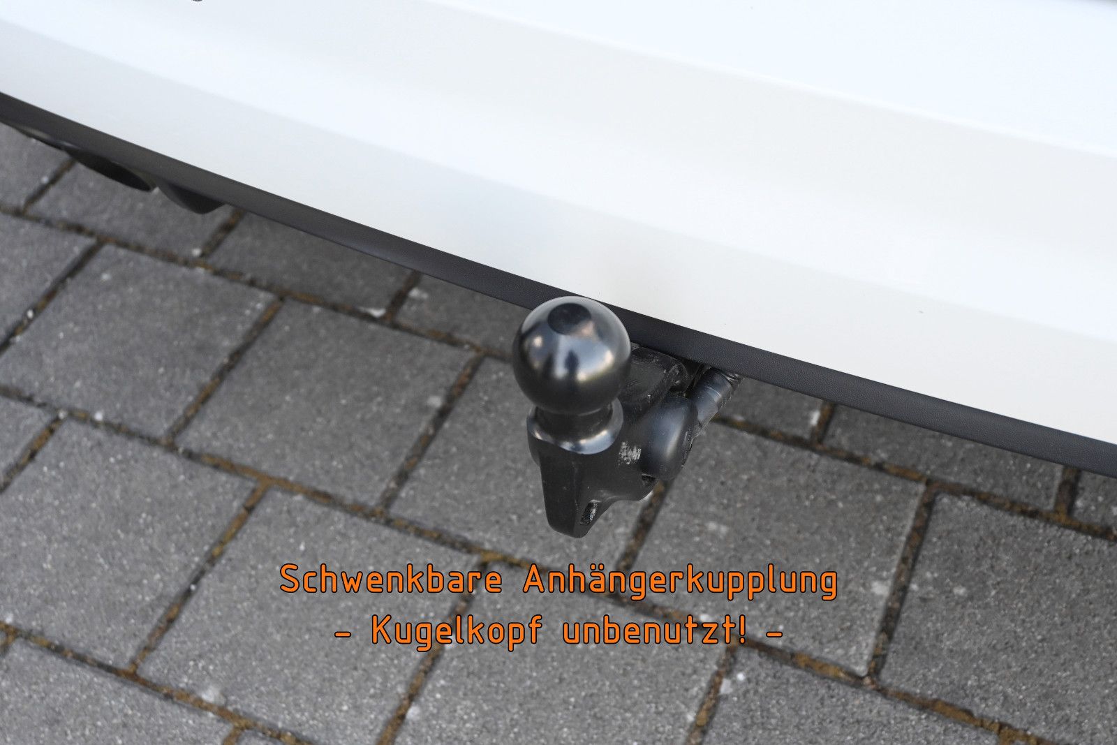 Fahrzeugabbildung Volkswagen Touran 2.0 TDI DSG °ACC°AHK°DYNAUDIO°7-SI°STHZ°