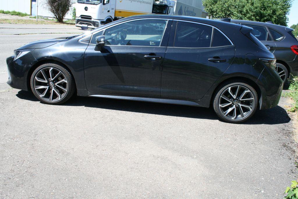 Toyota Corolla 2.0 Hybrid Lounge