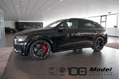 AUDI RSQ8 | HuD | Keramik | Pano | 305 km/h | 23" AUDI RSQ8 | HuD | Keramik | Pano | 305 km/h | 23"