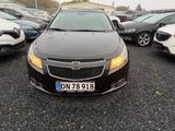 Chevrolet Cruze 1.8 LS Benziner - Chevrolet Cruze: 1.8
