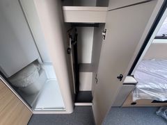 Adria Action 391 LH*Umriss*Combi4E*Sofort*