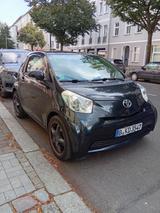 Toyota IQ 1,4-TD seit 7 Jahre im Besitz 159tkm Euro5 - Toyota IQ mit Diesel-Antrieb