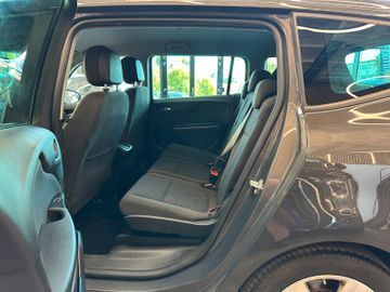 MYAUTOCENTER – Gebraucht- und Jahreswagen mit Werkstattservice in Pfaffenhofen Opel Zafira Tourer *TÜV:728*TEMPO*NAVI*LenkradHZ*PDC