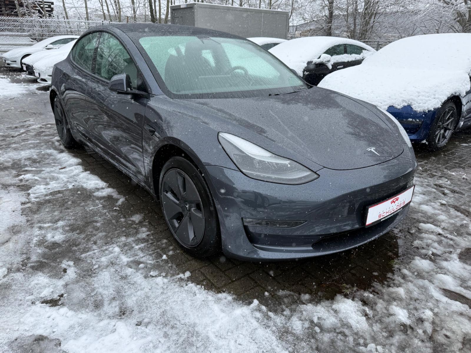 Tesla Model 3 Long-Range Autopilot  FSD AWD Wärmepumpe