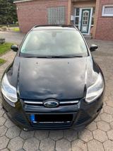 Ford Focus 1,6 Ti-VCT 77kW TÜV 05/26 AHK  Top Zustand - Ford Focus aus 2011: 2.0