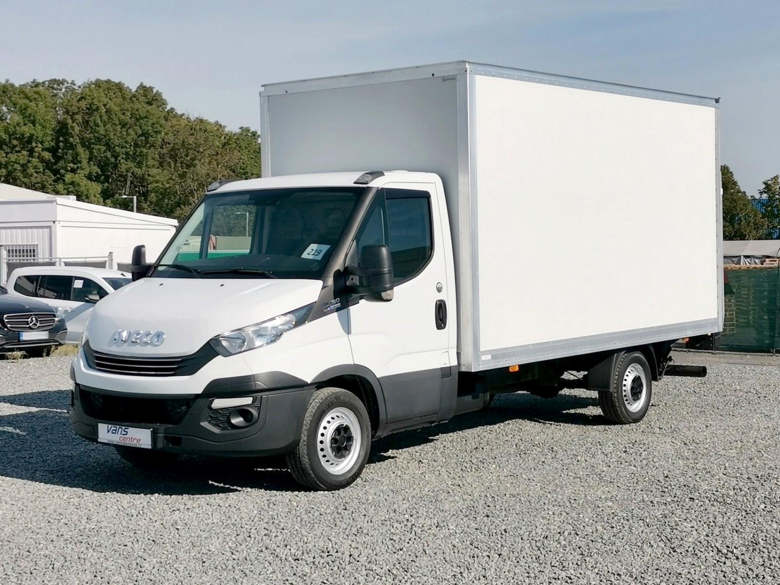 Iveco Daily 35S16 HI-MATIC/ KOFFER 8 PAL/ LBW