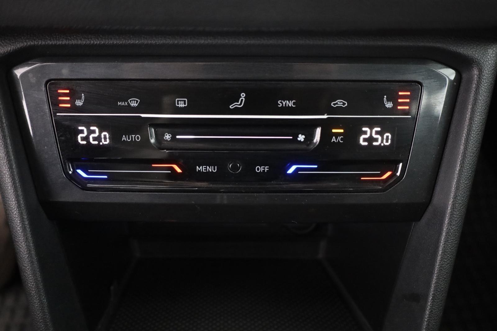 Volkswagen Tiguan 2.0 TSI DSG 4Motion LED Navi Kamera ACC, миниатюра 12