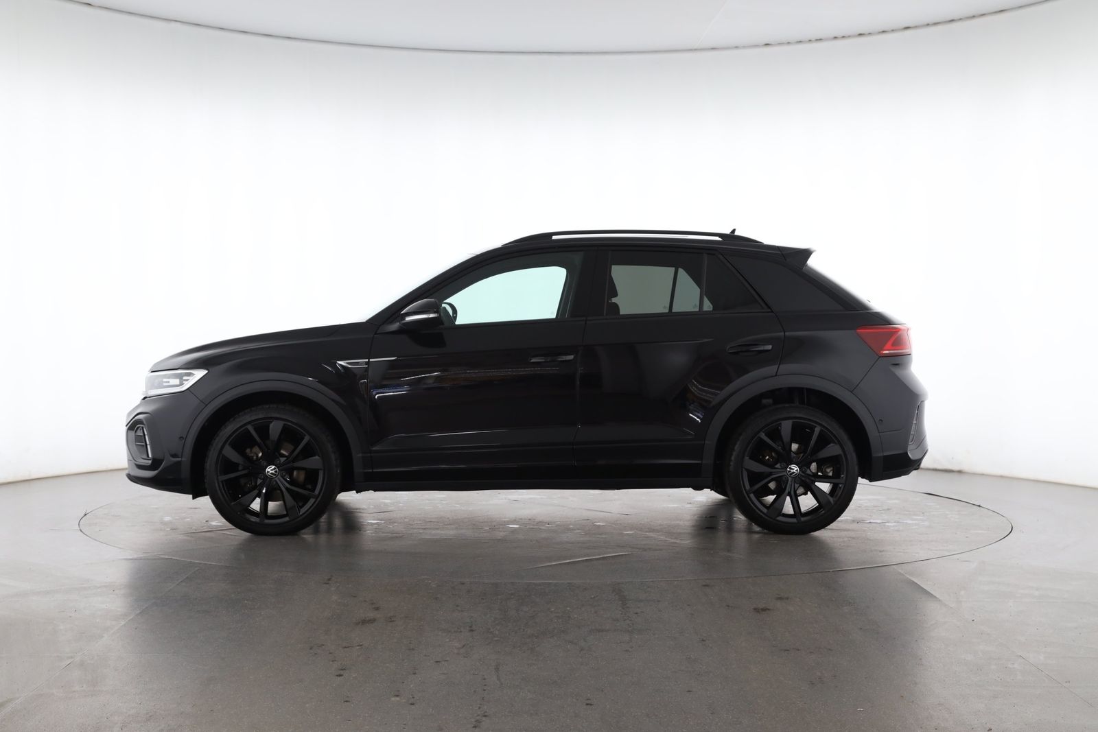 Volkswagen T-ROC 1.5 TSI DSG R-Line AHK PANO NAVI foto 3