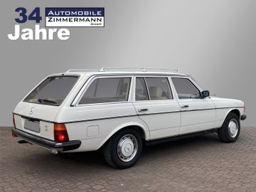 Mercedes-Benz W123 200 T*1.Hand*1.Lack*Kein Rost*Original*