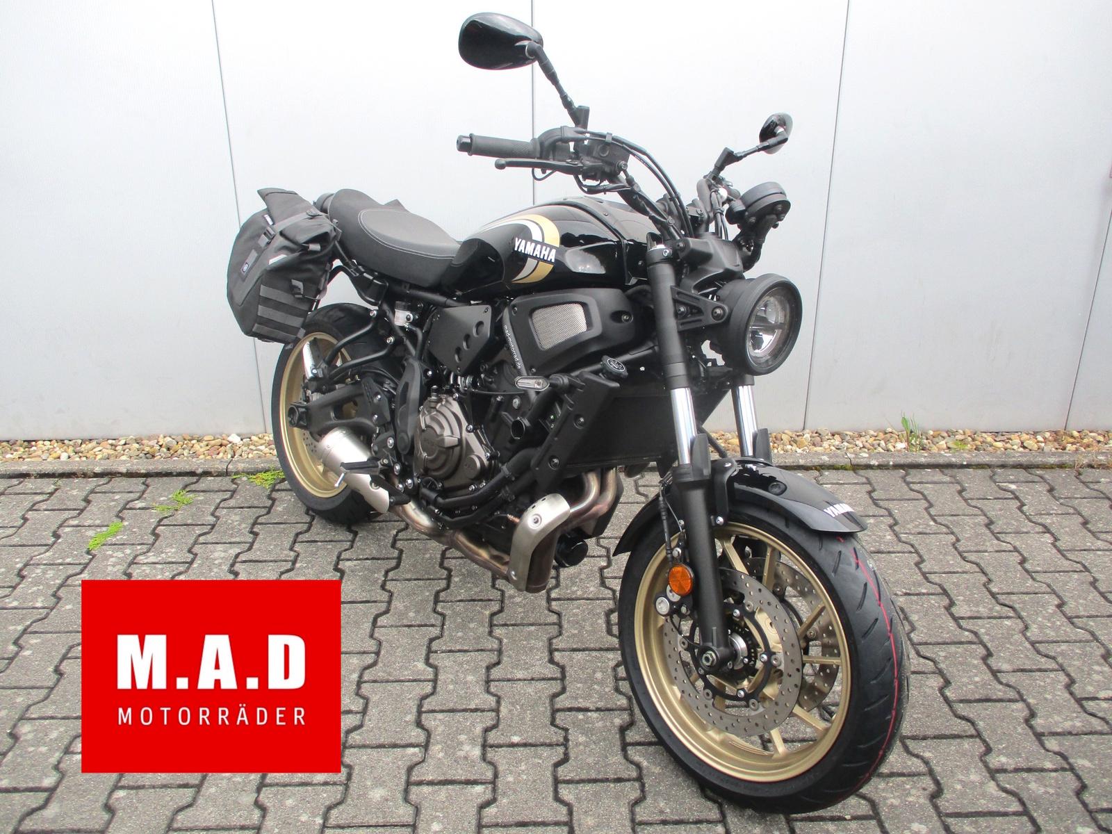 Yamaha XSR700 