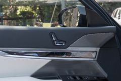 BMW 740 – 18 / 30