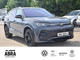 Volkswagen Tiguan 2.0 TDI R-Line DSG 4M HuD+AHK+PANO+DCC - Volkswagen Tiguan mit Diesel-Antrieb: Automatik