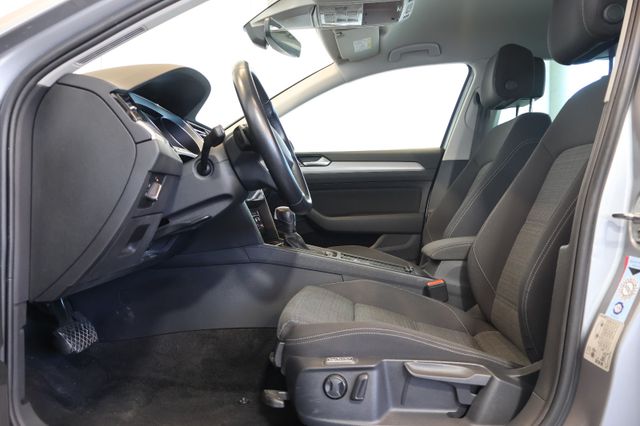 Volkswagen Passat 2.0 TDI Business CARPLAY+ACC+LED+AHK