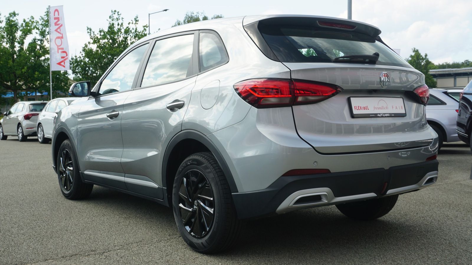 MG ZS