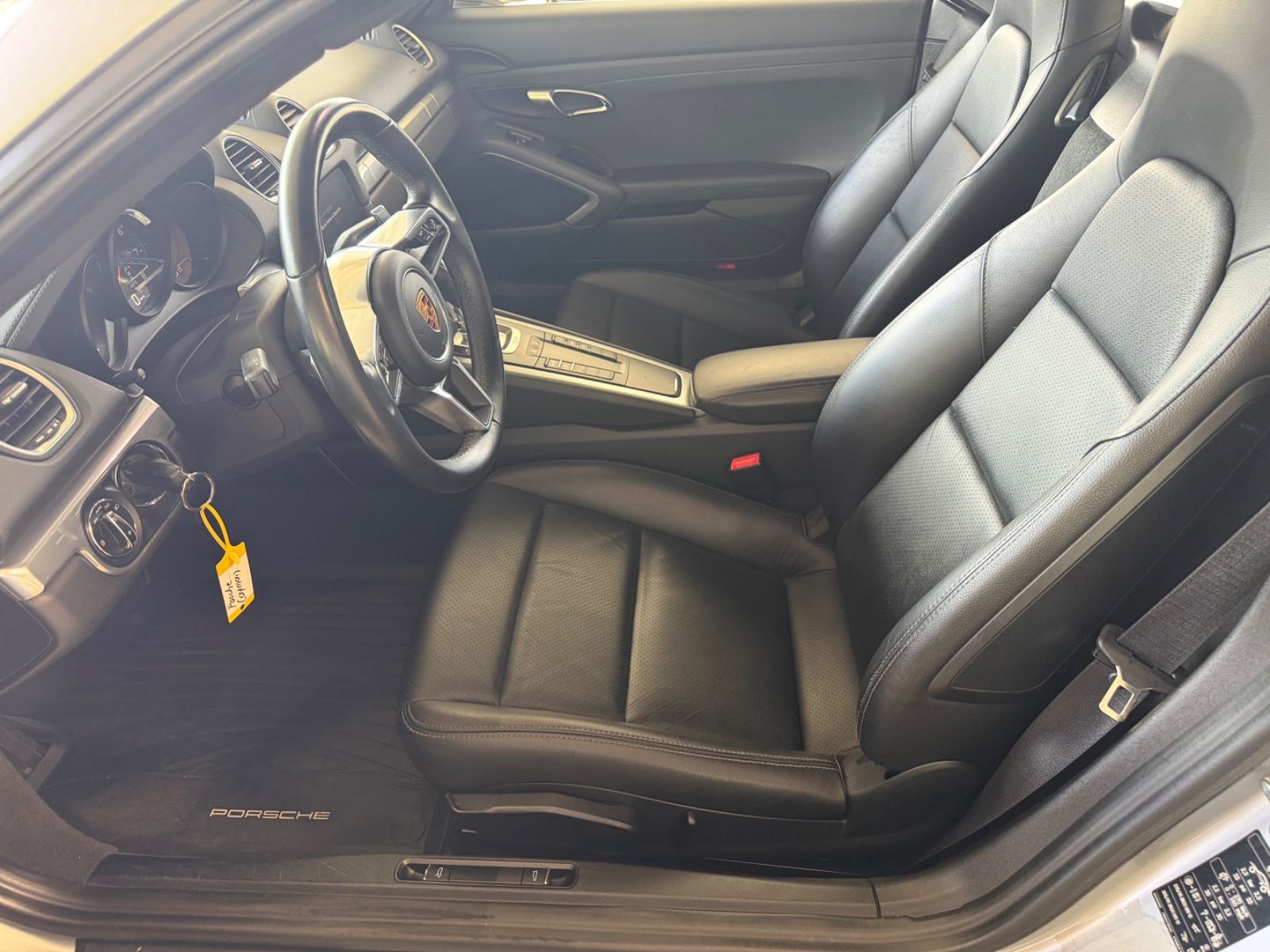 Fahrzeugabbildung Porsche Cayman
