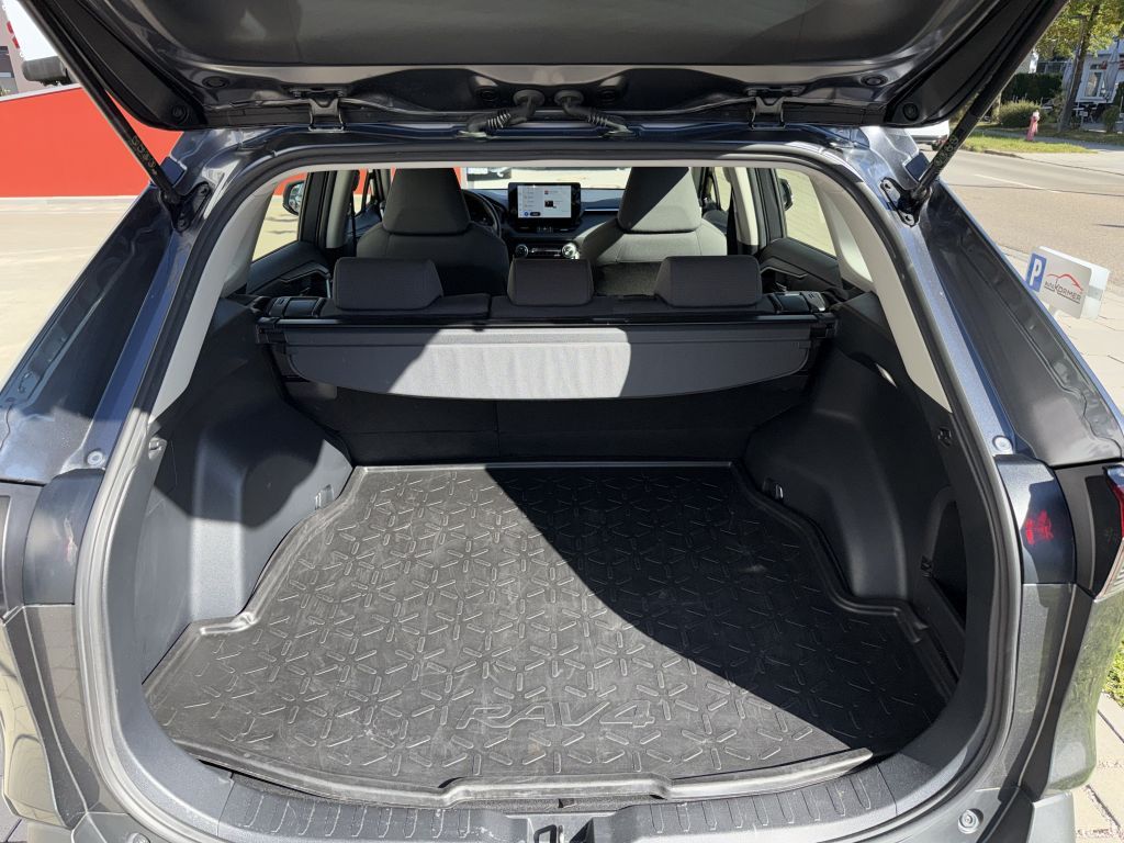 Toyota RAV4 Hybrid 4x4 CarPlay LED Kamera Sitzheizung foto 4