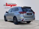 Mitsubishi Outlander Plug-in Hybrid 2.4 TOP 4WD AHK - Mitsubishi Outlander: 2.2