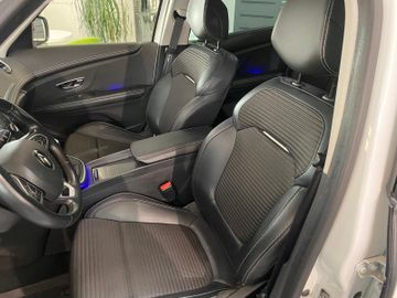 Renault Scenic IV 1.2 TCe 115 Energy