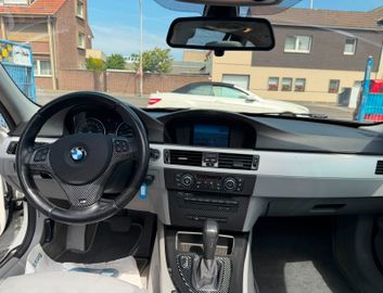 BMW 325 - 12