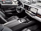BMW 540d xDrive Touring M Sport HUD ACC AHK 360°KAM - gebrauchte BMW Kombis