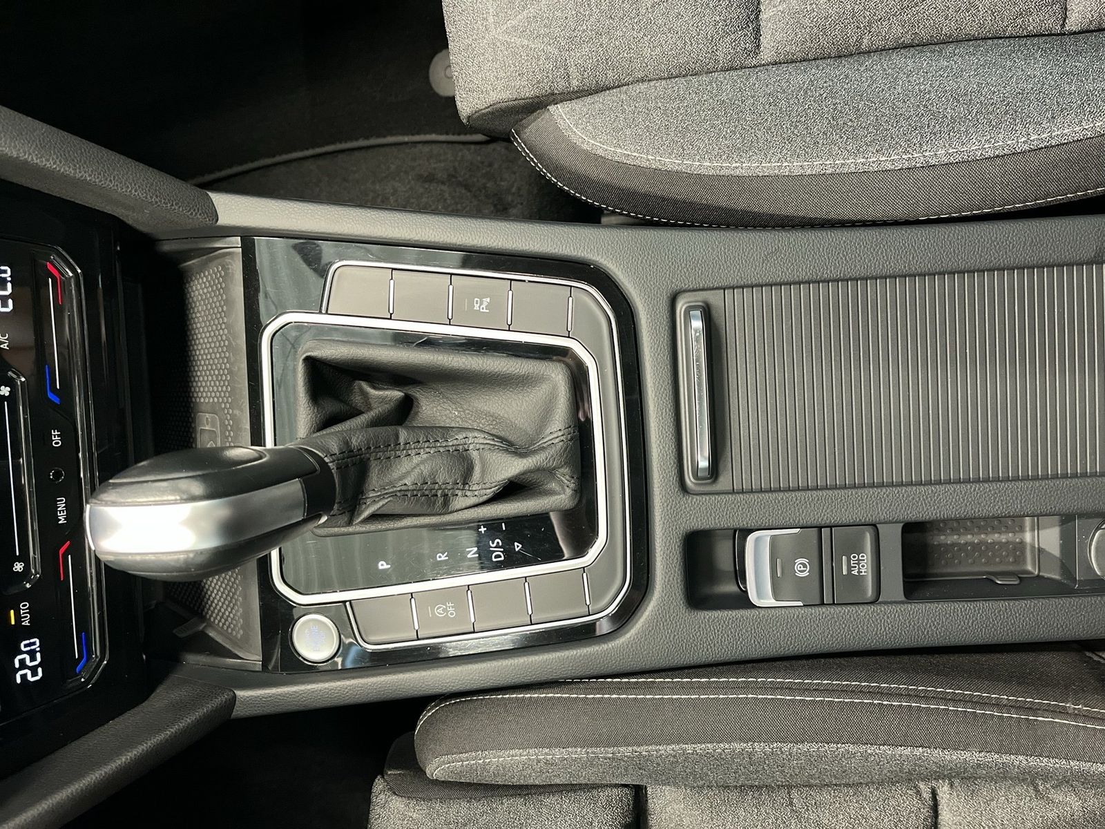 Volkswagen Passat Variant - Bild 17
