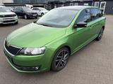 Skoda Rapid Emotion Plus DSG Panorama Top Zustand - Skoda Rapid mit Benzin-Antrieb: Automatik