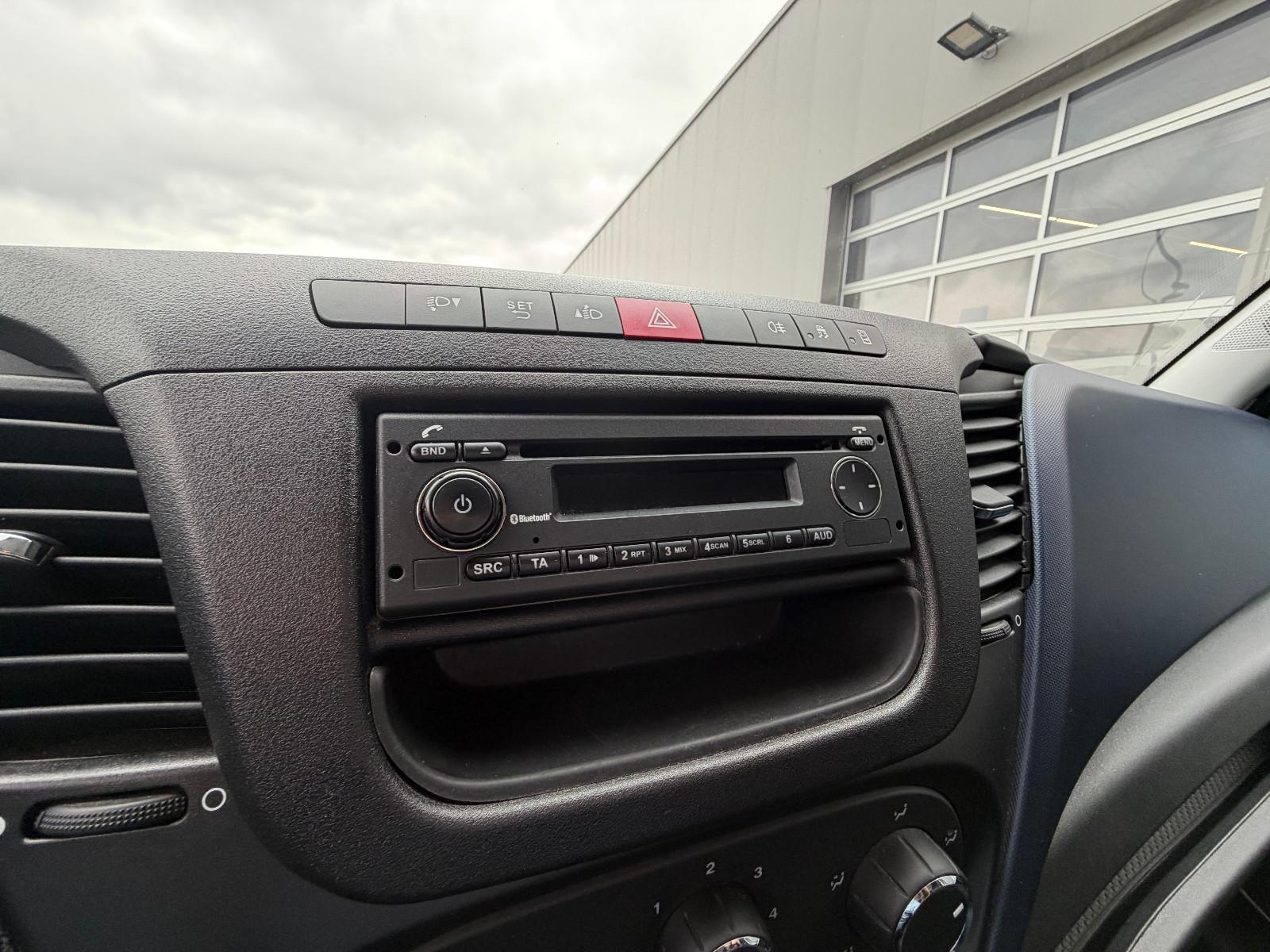 Iveco Daily Kasten HKa 35 S ... V Radstand 3520 L