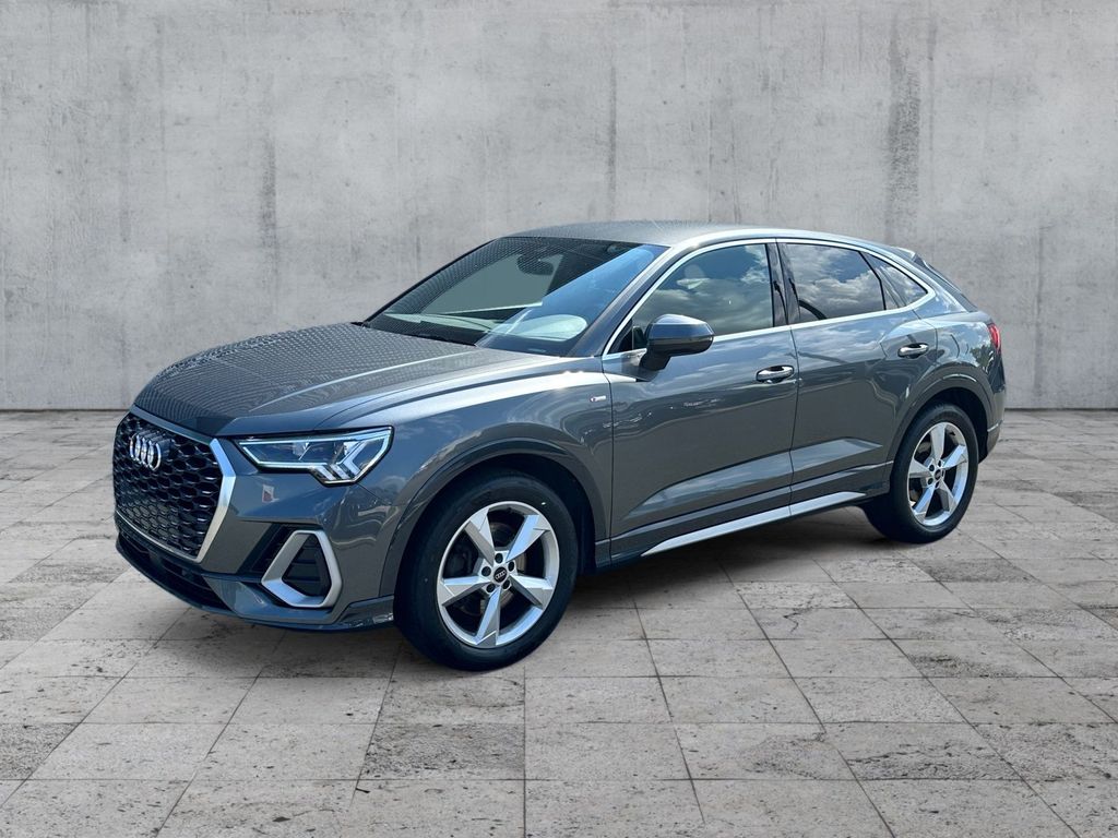 Image of Audi Q3