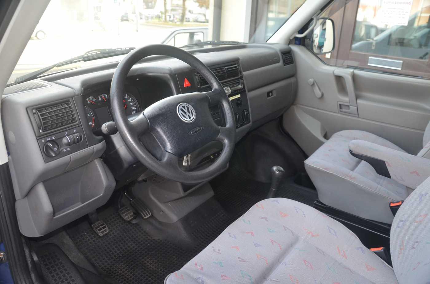 Volkswagen T4 Bus Kombi 2,5Benziner, langer Radstand