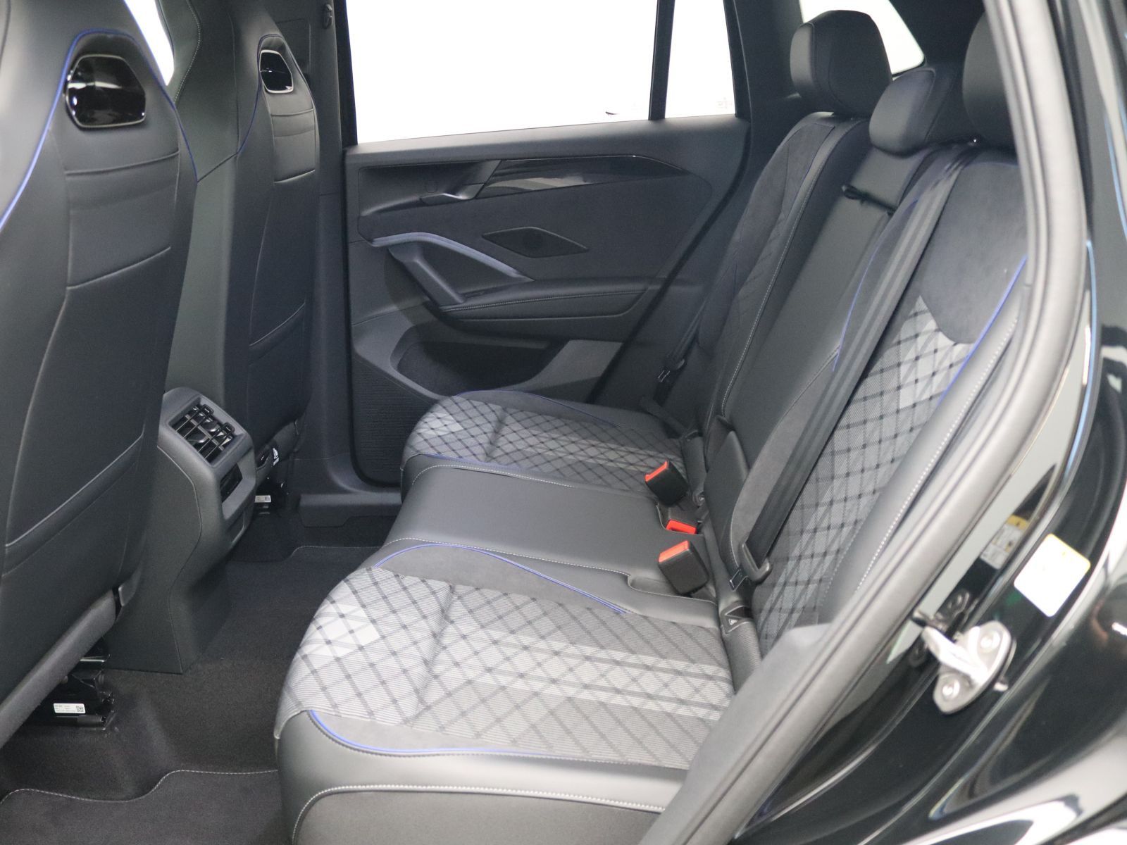 Volkswagen Tiguan - Bild 8