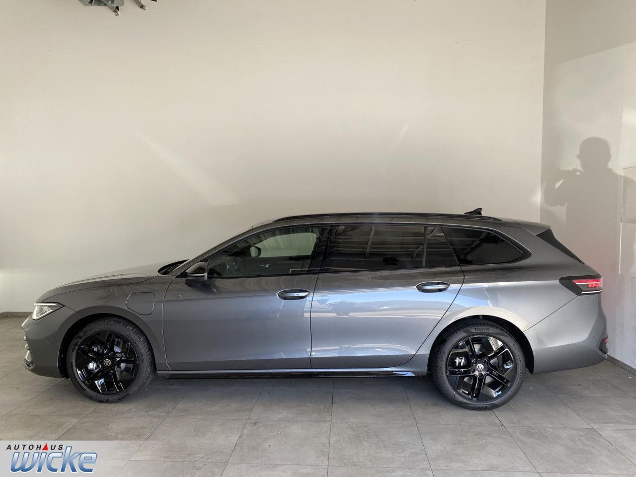 Volkswagen Passat 1.5 l eHybrid R-Line NAVI KLIMA LM FELGEN foto 5