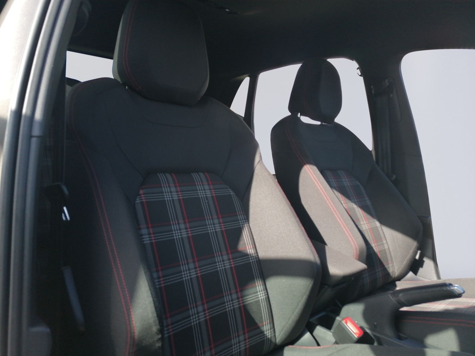 Polo GTI DSG NAVI+LED+ACC+SHZ+PDC+