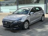 Hyundai i30 KLIMA/KAMERA/EURO6 - Hyundai i30 mit Diesel-Antrieb