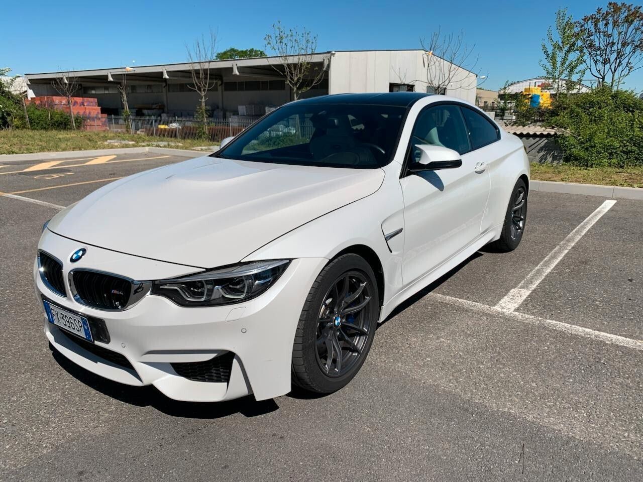 BMW M4 3.0 dkg Head-Up + Harman-Kardon OK PERMUT