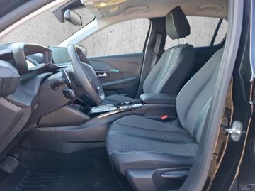 Peugeot 208 1.2 Allure Pack PureTech 100 Kam.+LED+Navi