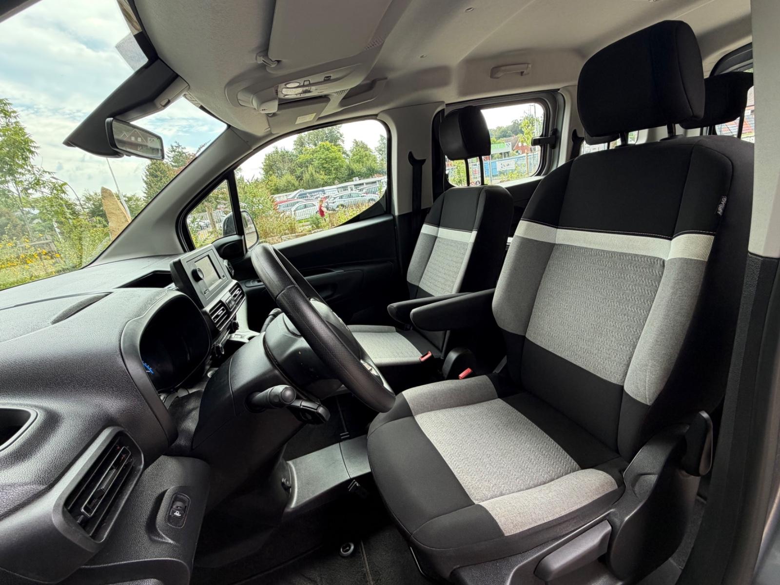 Citroën ë-Berlingo 136 FEEL M 2x Schiebetür Klima