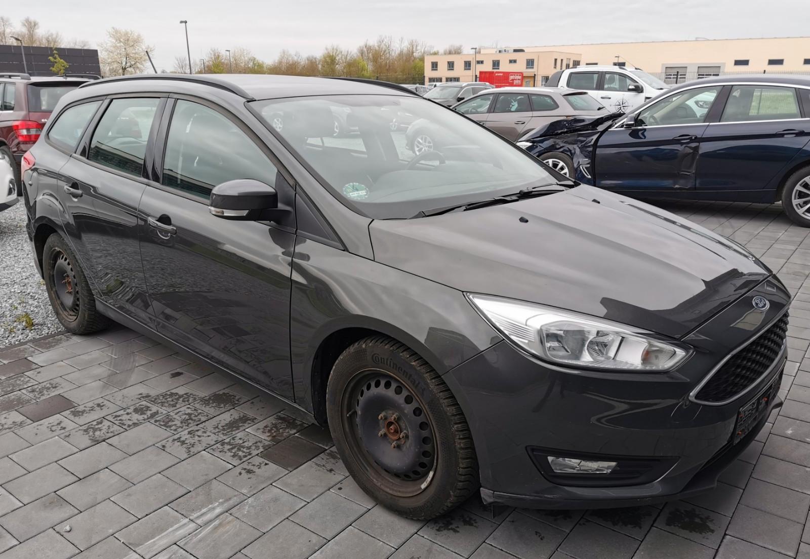 Ford Focus Turnier Business Klima Navi SHZ PDC AHK