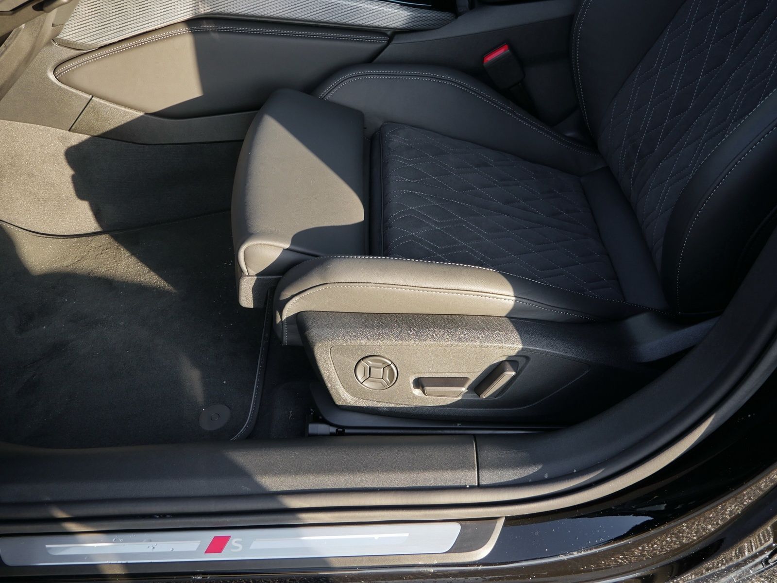 Audi A6 - Bild 22