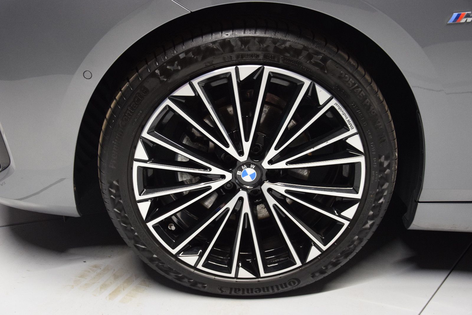 Fahrzeugabbildung BMW 218 i M Sport Active Tourer Pano Memory H K ACC