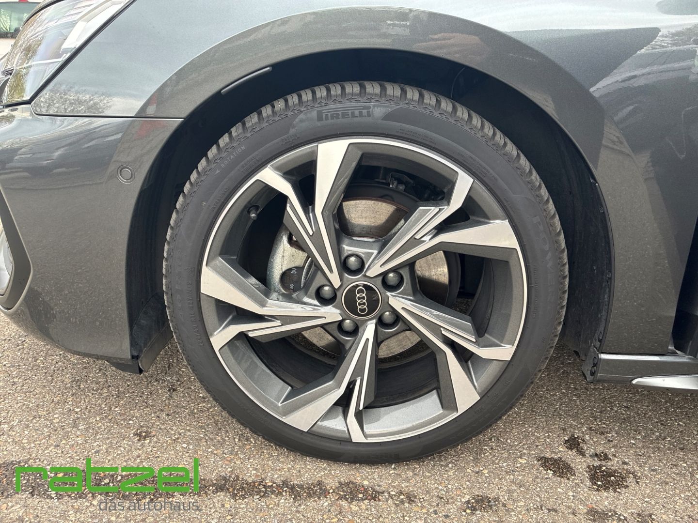 Fahrzeugabbildung Audi A3 Sportback 35 TFSI S line AHK Panodach Digital