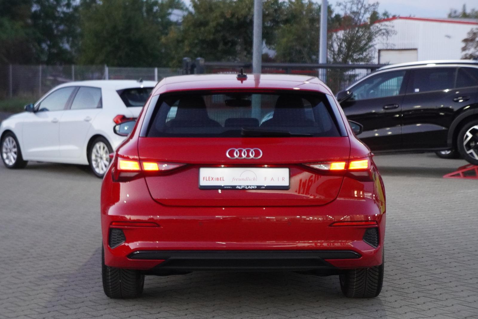 Audi A3 Sportback 35 TFSI advanced LED Klimaaut. PDC, миниатюра 4
