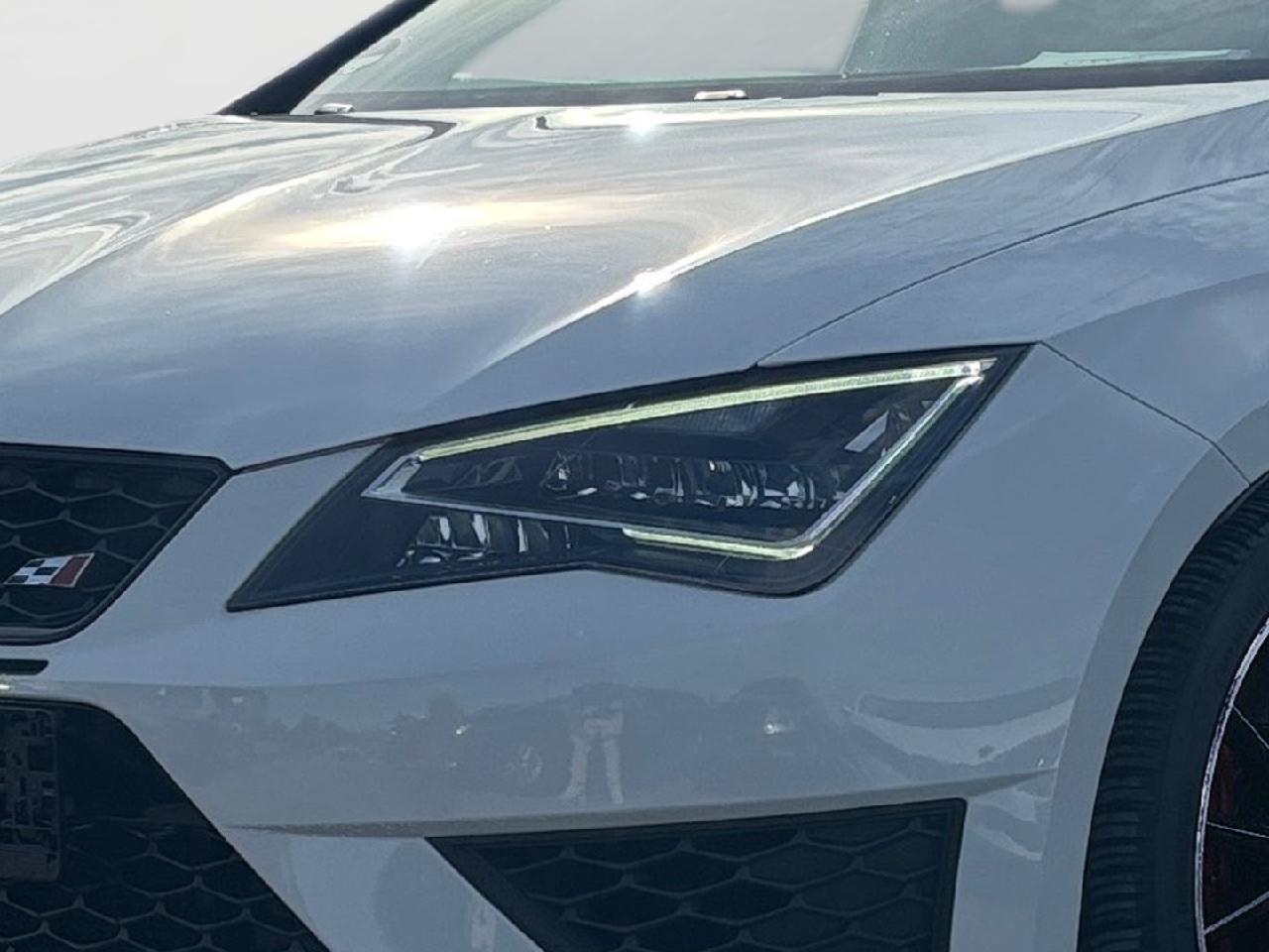 Seat Leon Cupra 290 *NAVI,SOUND,LED*