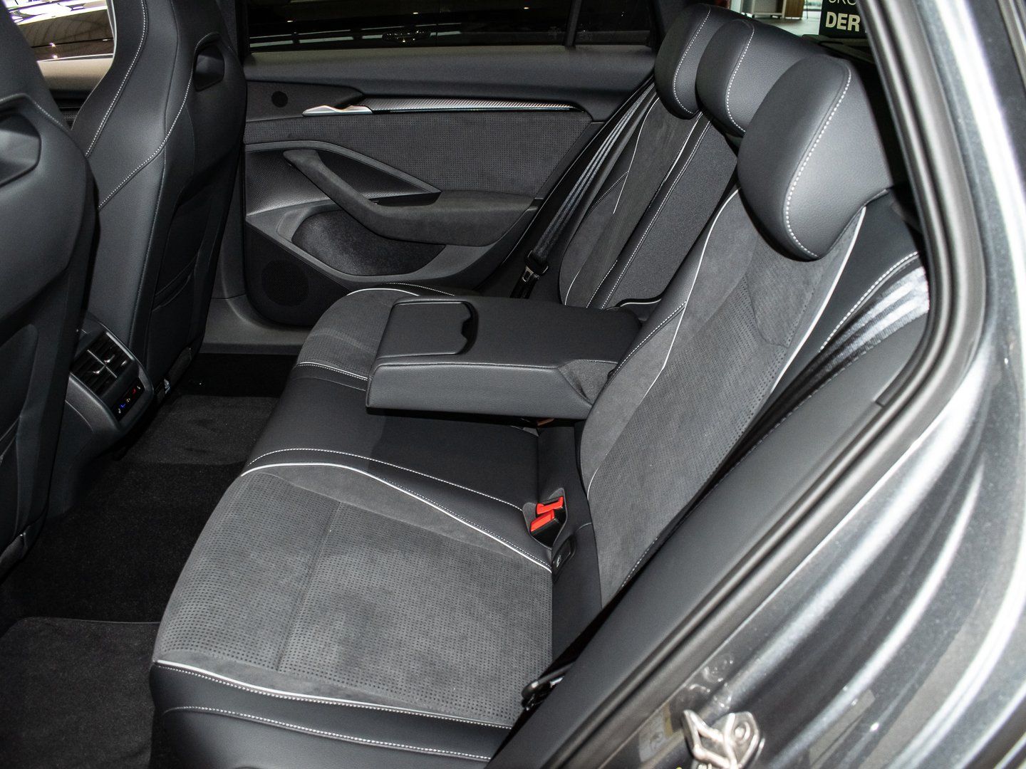 Skoda Superb - Bild 20